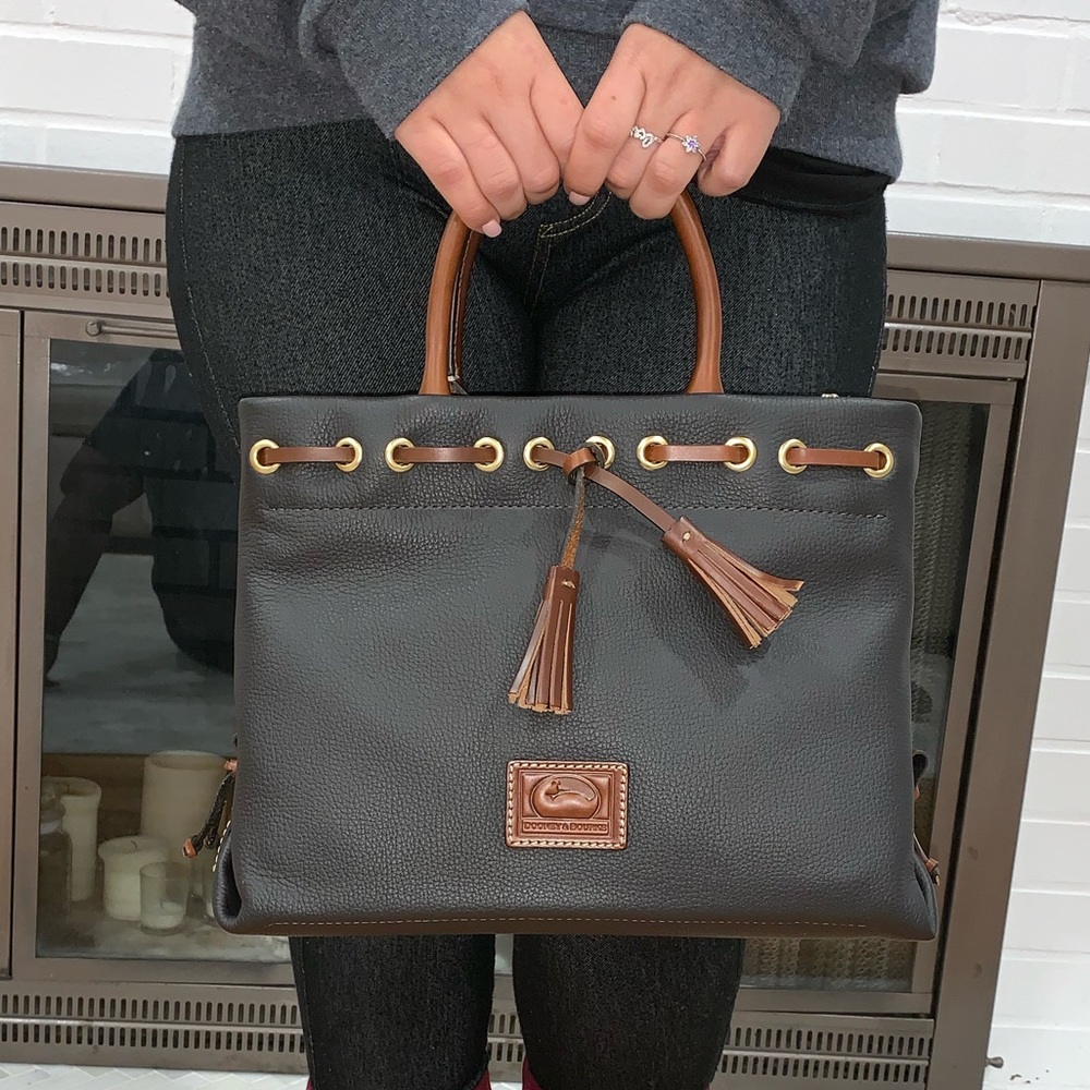 DOONEY & BOURKE TASSEL TOTE - Picture 3 of 8
